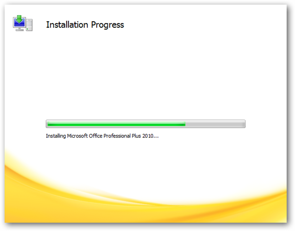 Microsoft installing. Установка Office. Установщик Microsoft Office. Установка Microsoft Office. Установка Майкрософт офис 2010.