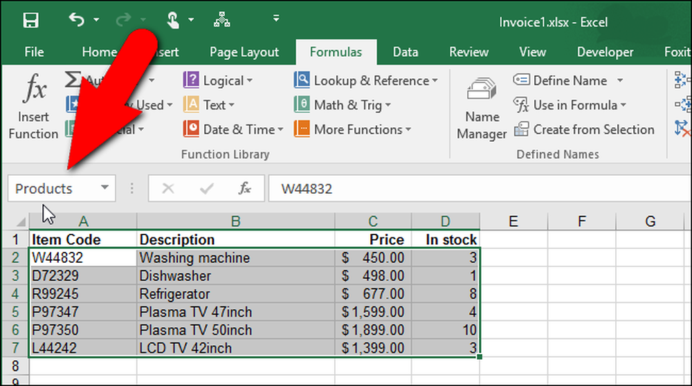 Excel группировать строки. Excel сворачивание строк. Сложить строки в excel. Сворачиваемые строки excel. Свернуть строки в excel.